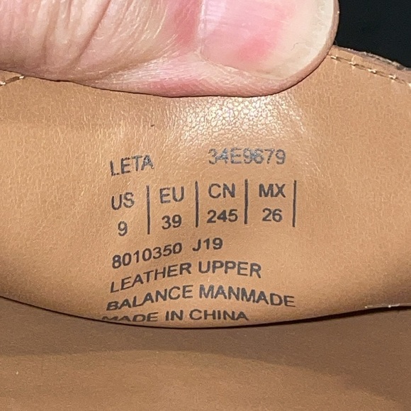 Anthropologie Calvin Klein Leta Leather Flats/Slip Ons. Size 9. Rubber Soles - Picture 11 of 13